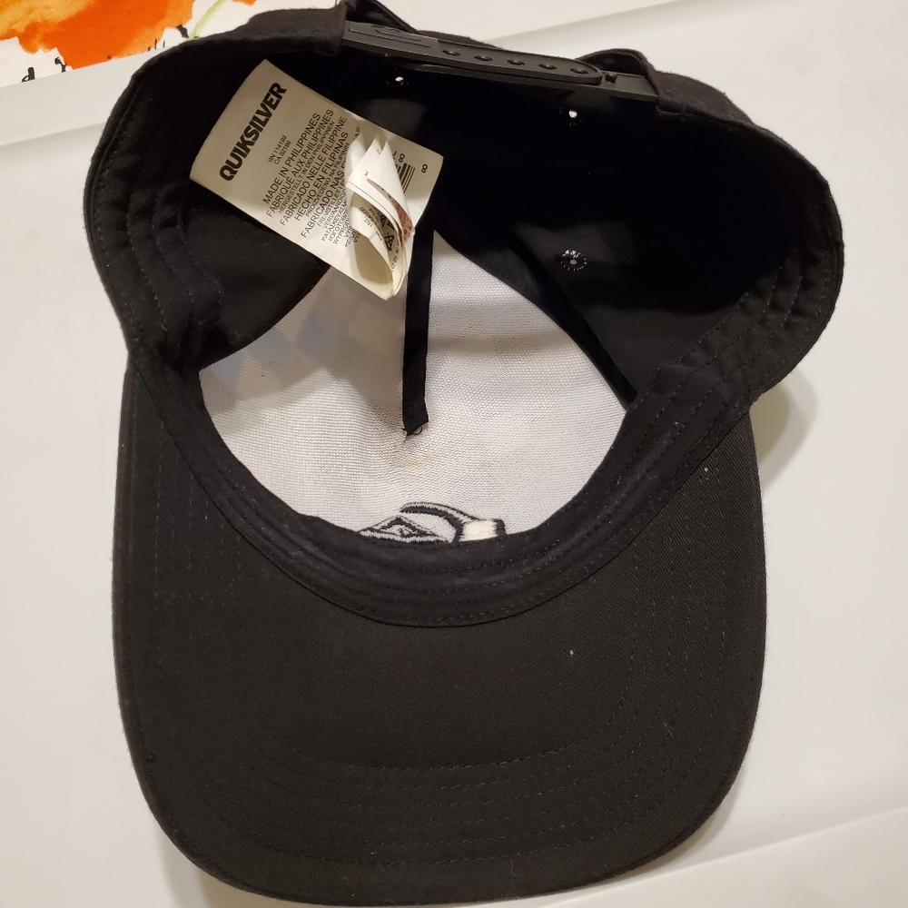 Quicksilver snap-back cap - Picture 3 of 7